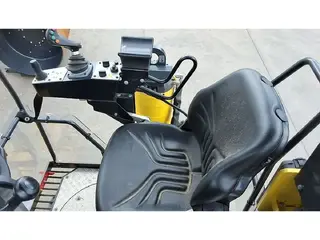 BOMAG BM 1000-35-2 — Foto 10