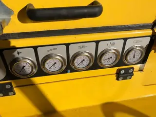 BOMAG BM 1300-30 — Foto 2