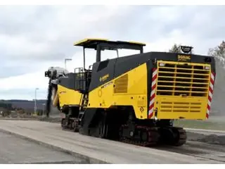 BOMAG BM 2200-75 — Дорожные фрезы — б/у купить | 123Machinery