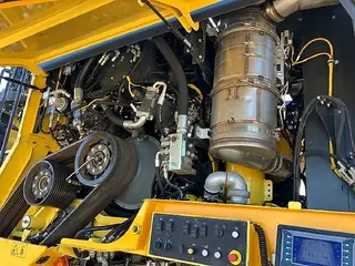 BOMAG BM 2000/65 — Foto 5