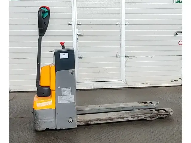 Jungheinrich EJE M13 Li-Ion (4pc in stock) — Электрические тележки | 123Machinery