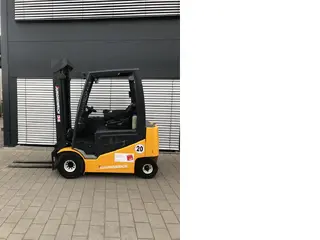 Jungheinrich EFG 425K — Elektriniai šakiniai krautuvai — naudotas parduodama | 123Machinery