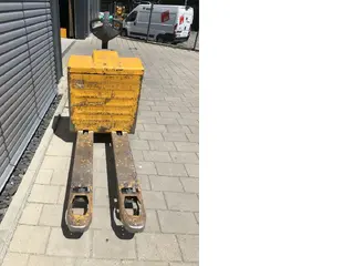 Jungheinrich EJE 220 R — Foto 6