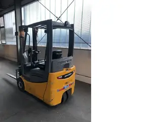 Jungheinrich EFG 215 — Foto 7