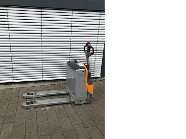 Still EXU16 — Elektriniai paletių vežimėliai — naudotas parduodama | 123Machinery