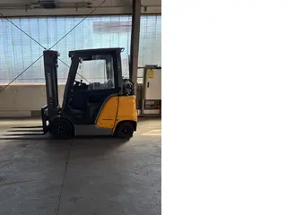 Jungheinrich TFG 320s — Dujiniai šakiniai krautuvai — naudotas parduodama | 123Machinery