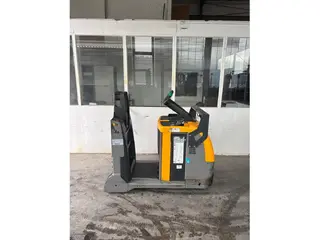 Jungheinrich EZS C40 — Тягачи складские — б/у купить | 123Machinery