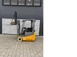 Jungheinrich EFG 215 — Foto 5