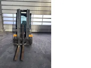 Jungheinrich EFG TFG 425 S Triplex 5.000 mm — Foto 7