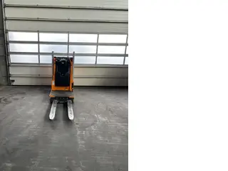 Still EFG EK-X 10 — Foto 6