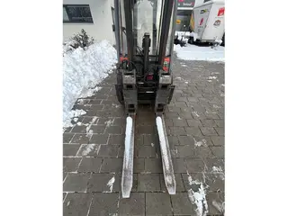 Linde EFG H25T — Foto 6