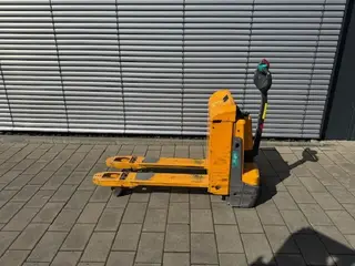 Jungheinrich EFG EJE 116 — Elektriniai paletių vežimėliai — naudotas parduodama | 123Machinery