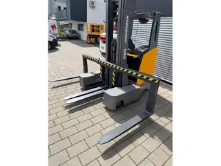 Jungheinrich EFG ETV-Q20 — Foto 6