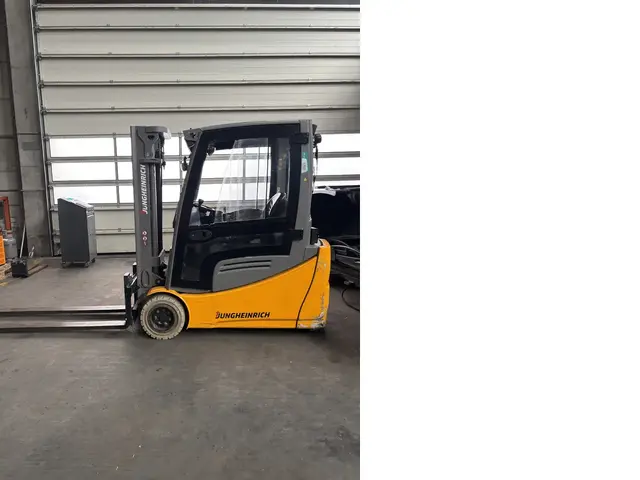 Jungheinrich EFG EFG 220 440DZ — Электрические погрузчики | 123Machinery