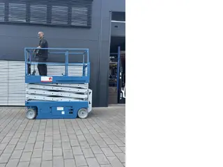 Genie EFG GS2632 — Ножничные подъёмники — б/у купить | 123Machinery