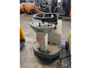 Nilfisk EFG SR1000S --> res. CP 18.06.2026! — Kita valymo technika — naudotas parduodama | 123Machinery