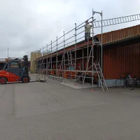 Baugerüst für Gewerbe & Kommunen – Layher — Foto 3