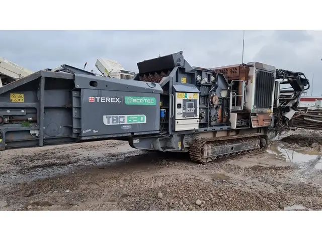 Fintec 1107 C12+ — Žiauninės trupintuvės — naudotas parduodama | 123Machinery