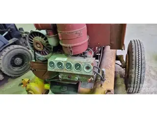 MAZ 5337 truck-mounted crane — Foto 5