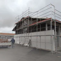 Layher Fassadengerüst für Bauhof & Feuerwehr — Foto 2