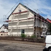 Layher Fassadengerüst für Ein- & Zweifamilienhäuser — Pastoliai — naudotas nuomojama | 123Machinery