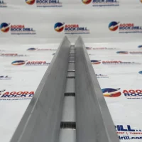 320 776 08 — Foto 1