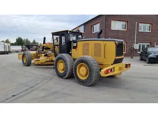 Cat BW 213 DH-5 DT-75 class crawler dozer — Foto 3