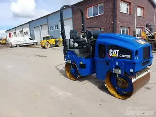 Cat BW 213 DH-5 CB22B — Foto 6