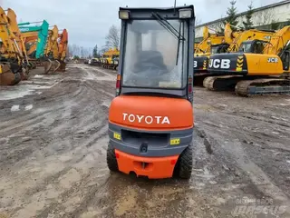 Toyota FD25 — Foto 4