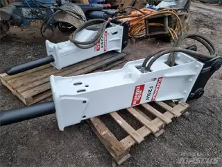 Furukawa 3CX F25LN — Hidrauliniai plaktukai — naudotas parduodama | 123Machinery