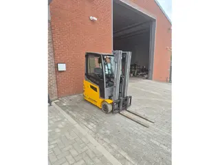 Jungheinrich EFG 216k 4.6m/ 2019y/ 10366h/ 4v — Elektriniai šakiniai krautuvai — naudotas parduodama | 123Machinery