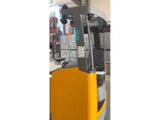 Jungheinrich ETV 320 — Aukšto kėlimo krautuvai — naudotas parduodama | 123Machinery