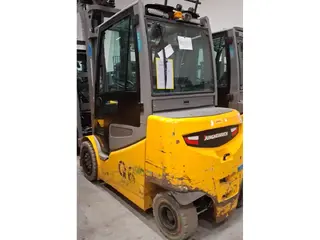 Jungheinrich EFG540ks — Elektriniai šakiniai krautuvai — naudotas parduodama | 123Machinery