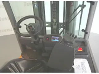 Jungheinrich EFG 425KS — Foto 3