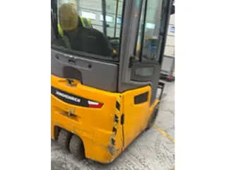Jungheinrich EFG 213  DZ500 — Foto 2