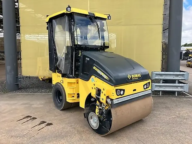 BOMAG BW 138 AD-5 — Kombinuoti volai — demonstracinis parduodama | 123Machinery