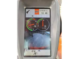 Hitachi Zaxis 670LCH-3 — Foto 10