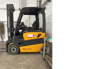Jungheinrich EFG 430 — Foto 2
