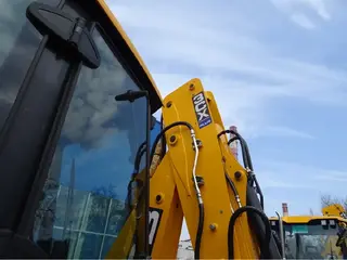 JCB 3CX Sitemaster Plus — Foto 6