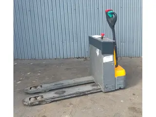 Jungheinrich EJE m13 Li Ion (x4pc. package) — Elektriniai paletių vežimėliai — naudotas nuomojama | 123Machinery