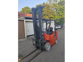 Nissan CPJ02A30PV — Dujiniai šakiniai krautuvai — naudotas nuomojama | 123Machinery