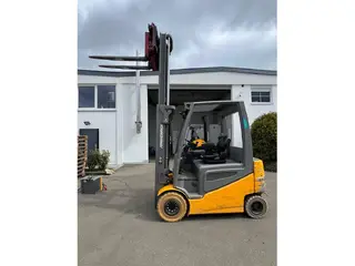 Jungheinrich EFG 425k — Foto 8