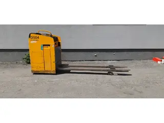 CAT Lift Trucks T 80 D /Triplex 4.3m — Padėklų vežimėliai — naudotas parduodama | 123Machinery