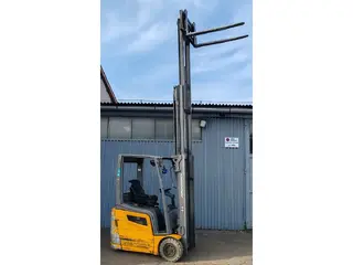 Jungheinrich EFG 215 4.4m/ 2020y/ 9076h — Foto 9