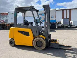 Jungheinrich EFG 535k 3.5t/ 5m/ 2424mh/ 4v — Foto 5