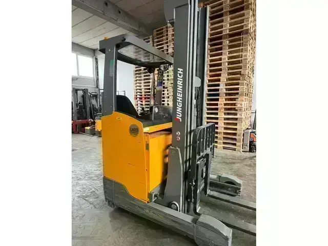 Jungheinrich ETV 214 Li-ion  res HP — Aukšto kėlimo krautuvai — naudotas parduodama | 123Machinery