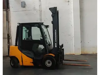 Jungheinrich DFG430s /5828mh/ 4.3m/ 2014y — Dyzeliniai šakiniai krautuvai — naudotas parduodama | 123Machinery