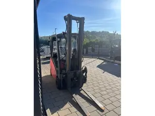 Linde H18D — Dyzeliniai šakiniai krautuvai — naudotas nuomojama | 123Machinery