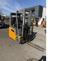 Jungheinrich EFG215 Li-ion /3.3m/ 5799h — Foto 2