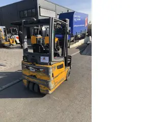 Jungheinrich EFG215 Li-ion /3.3m/ 10394h — Foto 6